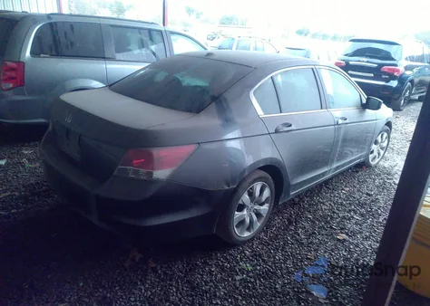 2008 Honda Accord 2.4 Ex-L из США, поврежденный, VIN 1HGCP26808A009533